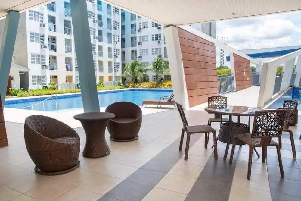 Apartment Wanderer'S Home At Seawind Condo Near Davao Airport